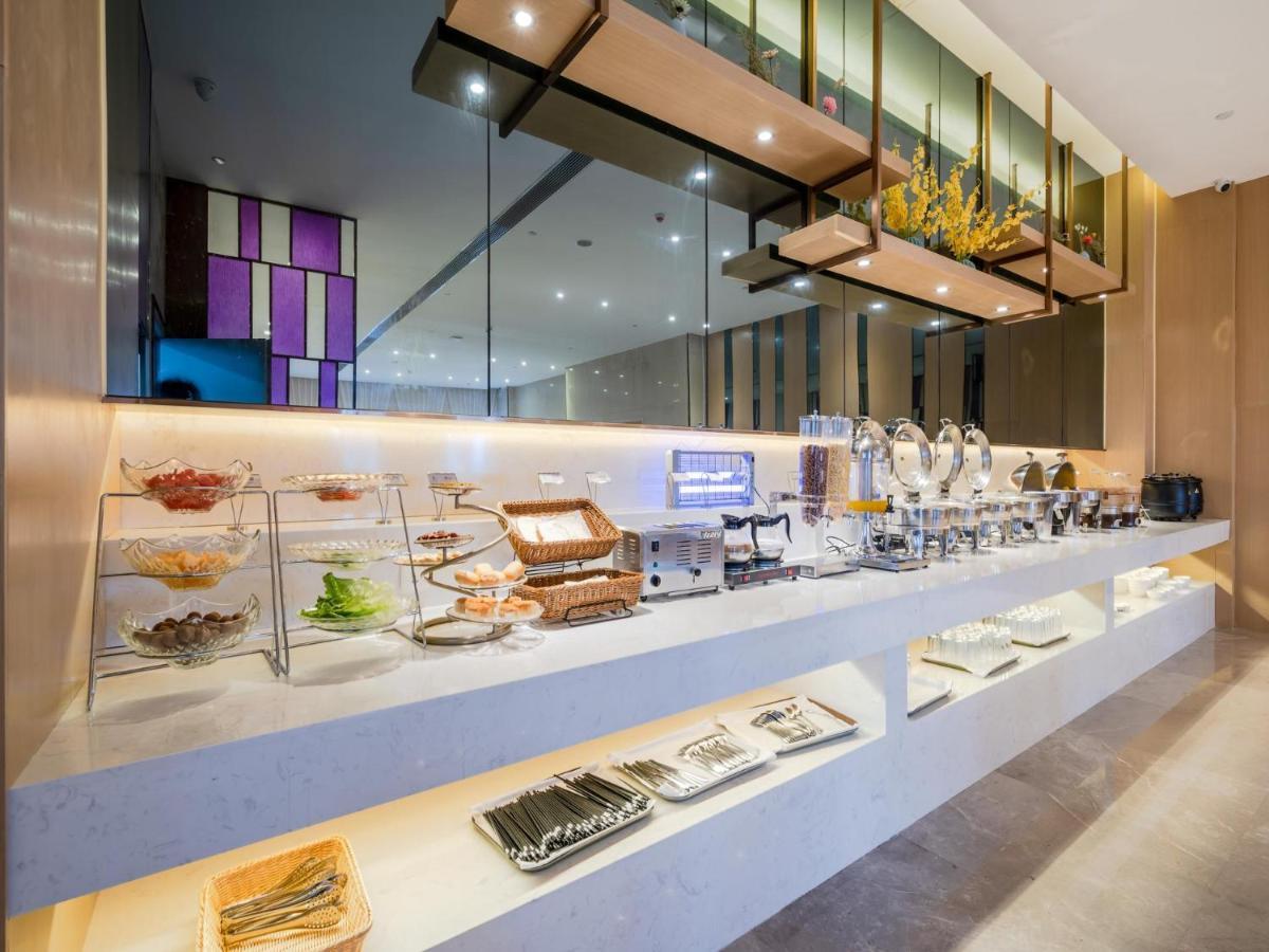 Lavande Hotel Luzhou Wanda Plaza Southwest Commercial City Exterior foto