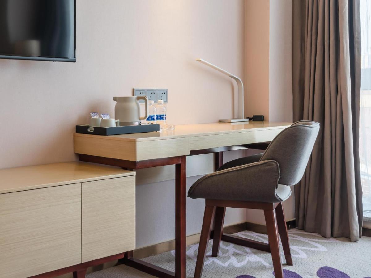 Lavande Hotel Luzhou Wanda Plaza Southwest Commercial City Exterior foto