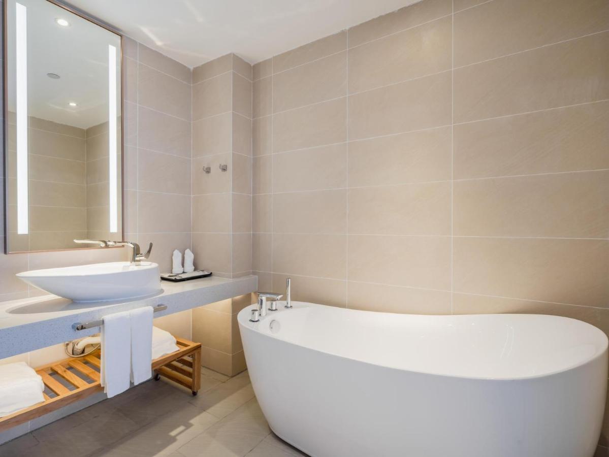 Lavande Hotel Luzhou Wanda Plaza Southwest Commercial City Exterior foto